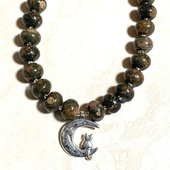 Unakite Stone Silver Cat on the Moon Necklace, Genuine Gemstone Beaded Necklace - Picture 6 of 9